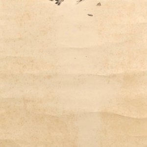 Een gesigneerde Chinese rolschildering op papier met vogels boven een tak, 19/20e eeuw — foto 2