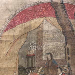 Een gesigneerde Chinese rolschildering op zijde met een tuinscène, 18/19e eeuw — foto 25
