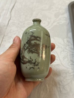 Een gevarieerde collectie Chinees blauw-wit en famille rose porselein, 18e eeuw en later — foto 11