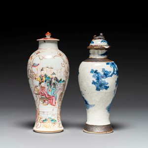 Een gevarieerde collectie Chinees blauw-wit en famille rose porselein, Qianlong en later — foto 6