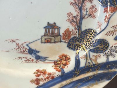 Een gevarieerde collectie Chinees blauw-wit, famille rose en Imari-stijl porselein, Yongzheng/Qianlong — foto 26