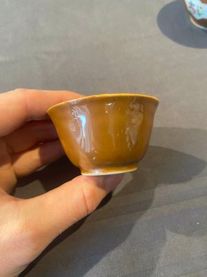 Een gevarieerde collectie Chinees blauw-wit, famille rose en Imari-stijl porselein, Yongzheng/Qianlong — foto 49