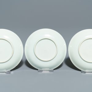 Een gevarieerde collectie Chinees blauwwit porselein, Kangxi — foto 7