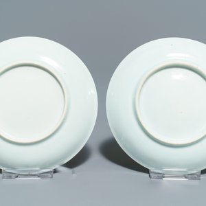 Een gevarieerde collectie Chinees blauwwit porselein, Kangxi — foto 9