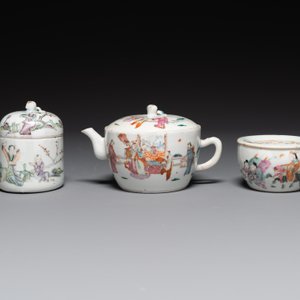 Een gevarieerde collectie Chinees famille rose en qianjiang cai porselein, 19/20e eeuw — foto 5