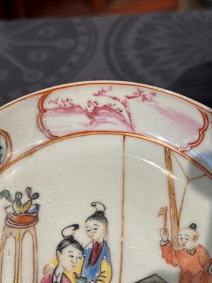Een gevarieerde collectie Chinees famille rose en verte porselein, 18/19e eeuw — foto 13