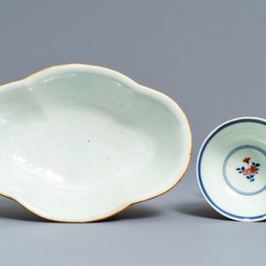 Een gevarieerde collectie Chinees porselein, Wanli en later — foto 8