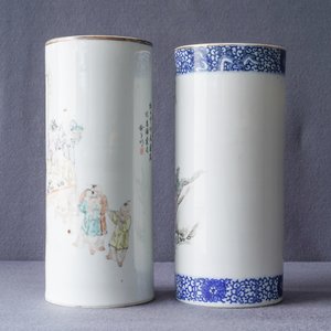 Een gevarieerde collectie Chinees qianjiang cai, blauw-wit en famille rose porselein, 19/20e eeuw — foto 23