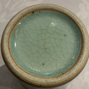 Een gevarieerde collectie monochroom Chinees porselein, 19/20e eeuw — foto 18