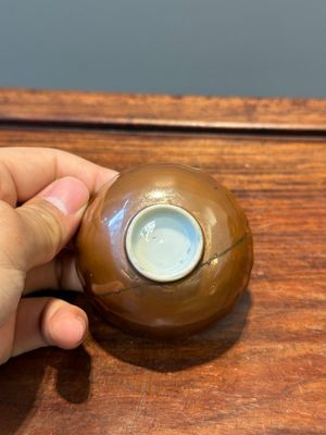 Een gevarieerde verzameling van 45 stukken Chinees porselein, Kangxi en later — foto 54