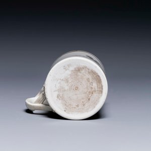 Een gevarieerde verzameling van negen stukken Chinees export porselein, Qianlong/Jiaqing — foto 12