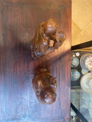 Een groep Chinese buxushouten sculpturen van 18 Luohan, 20e eeuw — foto 3