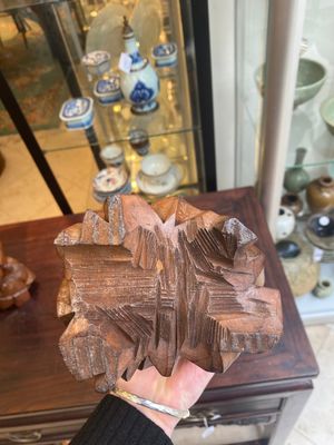 Een groep Chinese buxushouten sculpturen van 18 Luohan, 20e eeuw — foto 45