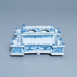 Een groot blauw-wit inktstel, Neurenberg, Duitsland, 18e eeuw — foto 2