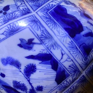 Een groot Chinees blauw-wit vijfdelig kaststel, Kangxi — foto 44