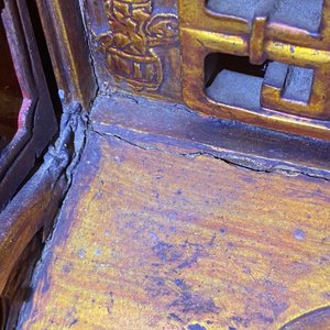 Een groot Chinees verguld houten scherm voor de Straits of Peranakan markt, 19e eeuw — foto 22