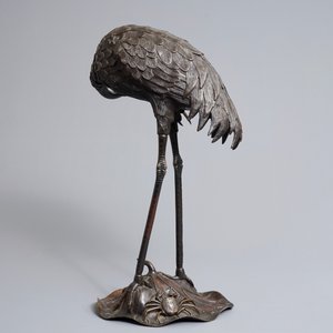 Een groot Japans bronzen model van een kraanvogel, Edo, 18/19e eeuw — foto 3