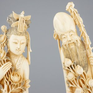 Een groot paar Chinese ivoren figuren met inlegwerk, 19e eeuw — foto 7