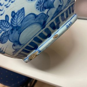 Een grote blauw-witte Delftse kan met chinoiserie decor, 17de eeuw — foto 14