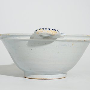 Een grote blauw-witte Delftse papkom, 18e eeuw — foto 4