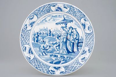 Een grote blauw-witte schotel met bijbels decor, Harlingen, Friesland, 18e eeuw