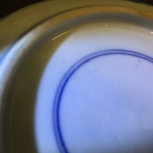 Een grote blauw-witte theepot en deksel met pauwen, Kangxi — foto 12