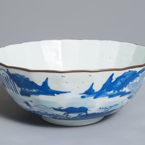 Een grote blauwwitte Chinese 'Bleu de Hue' kom voor de Vietnamese markt, 19e eeuw — foto 1