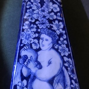 Een grote blauwwitte Delftse obelisk, 17/18e eeuw — foto 16