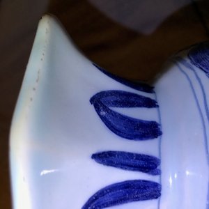 Een grote blauwwitte Delftse vaas met chinoiserie decor, eind 17e eeuw — foto 8