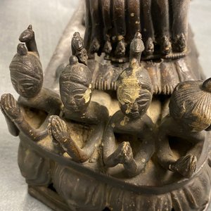 Een grote bronzen groep van Mahakala met Yab-Yum, Tibet, 19e eeuw — foto 12