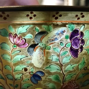 Een grote Chinese Bencharong kom voor de Thaise markt, 19e eeuw — foto 14