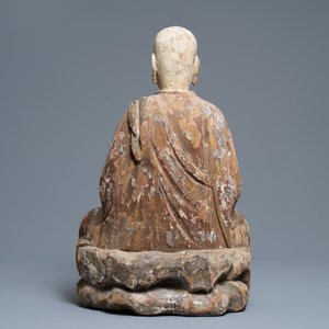 Een grote Chinese beschilderd houten figuur van een Boeddhistische monnik, Ming — foto 4
