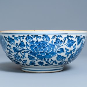 Een grote Chinese blauw-witte kom met boeddhistische leeuwen, Transitie periode — foto 5