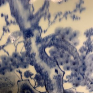 Een grote Chinese blauw-witte 'moonflask' vaas met herten, Qianlong merk en periode — foto 23