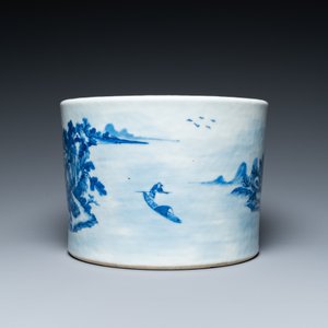 Een grote Chinese blauw-witte penselenbeker met een fijn berglandschap, 18e eeuw — foto 4