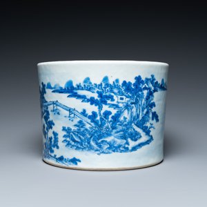 Een grote Chinese blauw-witte penselenbeker met een fijn berglandschap, 18e eeuw — foto 5