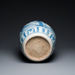 Een grote Chinese blauw-witte pot met een fazant, Ming — foto 6