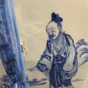 Een grote Chinese blauw-witte vaas met decor van 'Zeven wijzen in het bamboebos', Qianlong — foto 30