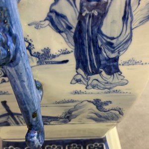Een grote Chinese blauw-witte vaas met decor van 'Zeven wijzen in het bamboebos', Qianlong — foto 31