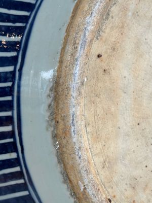 Een grote Chinese blauw-witte vissenkom, Jiaqing — foto 18