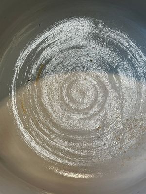 Een grote Chinese blauw-witte wierookbrander met boeddhistisch decor, Kangxi — foto 12