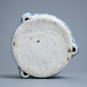 Een grote Chinese blauw-witte wierookbrander met de acht onsterfelijken, Wanli — foto 9