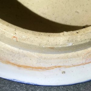 Een grote Chinese blauwwitte balustervaas met deksel, Wanli — foto 23