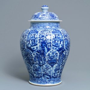 Een grote Chinese blauwwitte dekselvaas, Kangxi — foto 4
