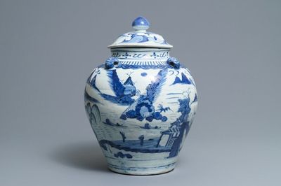 Een grote Chinese blauwwitte dekselvaas met landschappen, Wanli