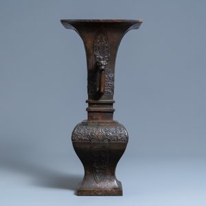 Een grote Chinese bronzen vaas, Qing — foto 4