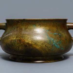 Een grote Chinese bronzen wierookbrander, Xuande merk, 18e eeuw — foto 4