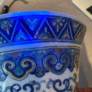 Een grote Chinese doucai 'hu' vaas, Qianlong merk, 19e eeuw — foto 41