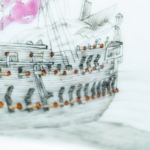 Een grote Chinese famille rose en grisaille kom met decor van de zeeslag bij Cartagena, Qianlong — foto 23