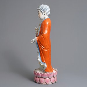 Een grote Chinese famille rose figuur van Boeddha, 20e eeuw — foto 4